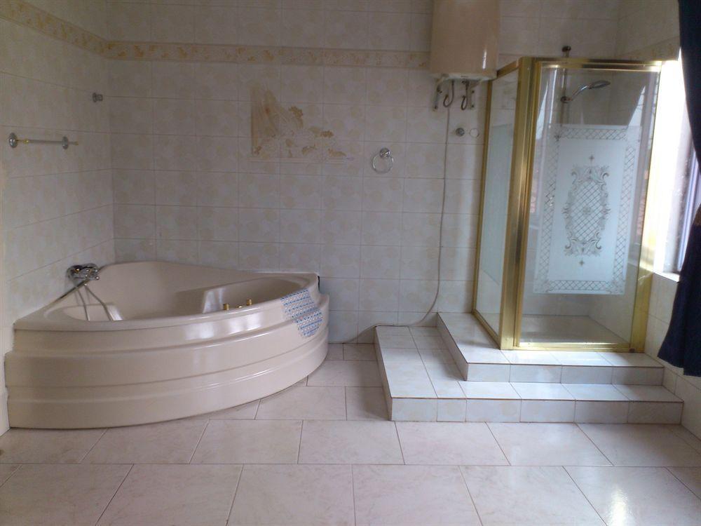 Tribeca Hotel Ghana Accra Eksteriør bilde